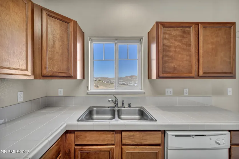 4076 Anthony James, Reno, Nevada 89503, 2 Bedrooms Bedrooms, ,3 BathroomsBathrooms,Residential,Residential,Anthony James,260001357