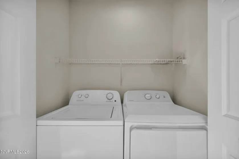 4076 Anthony James, Reno, Nevada 89503, 2 Bedrooms Bedrooms, ,3 BathroomsBathrooms,Residential,Residential,Anthony James,260001357