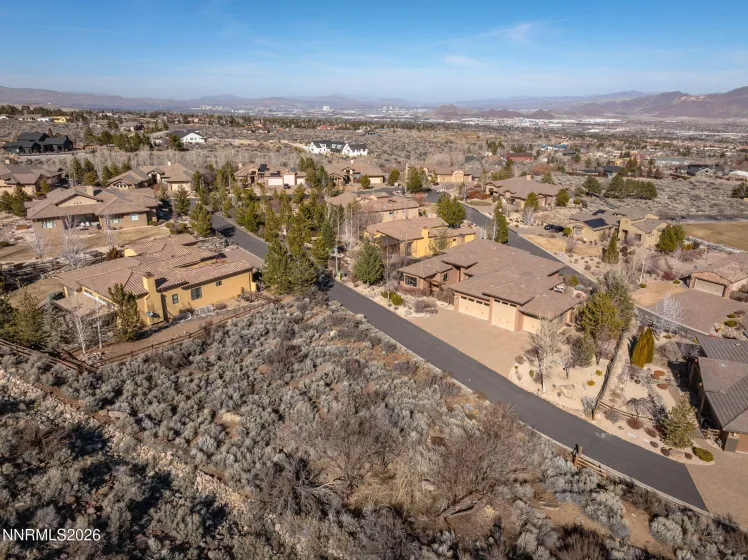 3640 Aspen Hollow, Reno, Nevada 89511, 4 Bedrooms Bedrooms, ,3 BathroomsBathrooms,Residential,Residential,Aspen Hollow,260001360