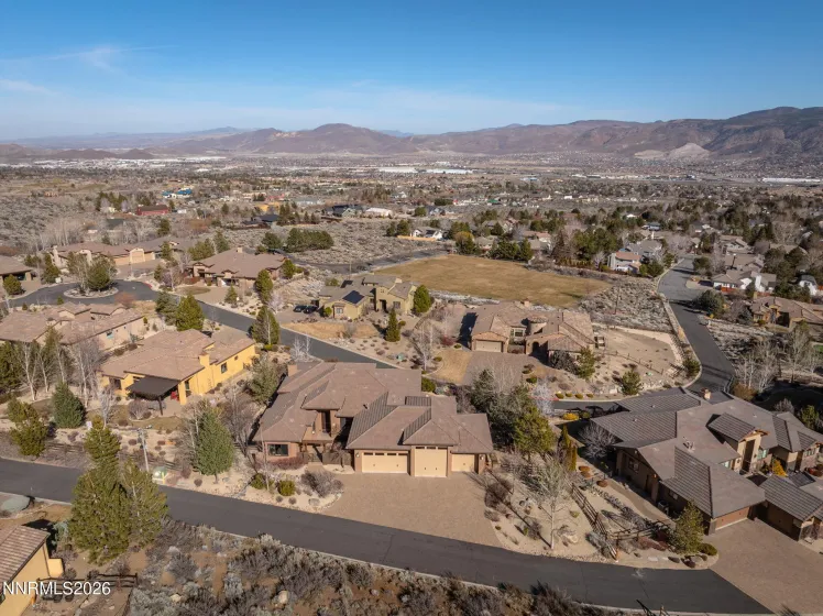 3640 Aspen Hollow, Reno, Nevada 89511, 4 Bedrooms Bedrooms, ,3 BathroomsBathrooms,Residential,Residential,Aspen Hollow,260001360