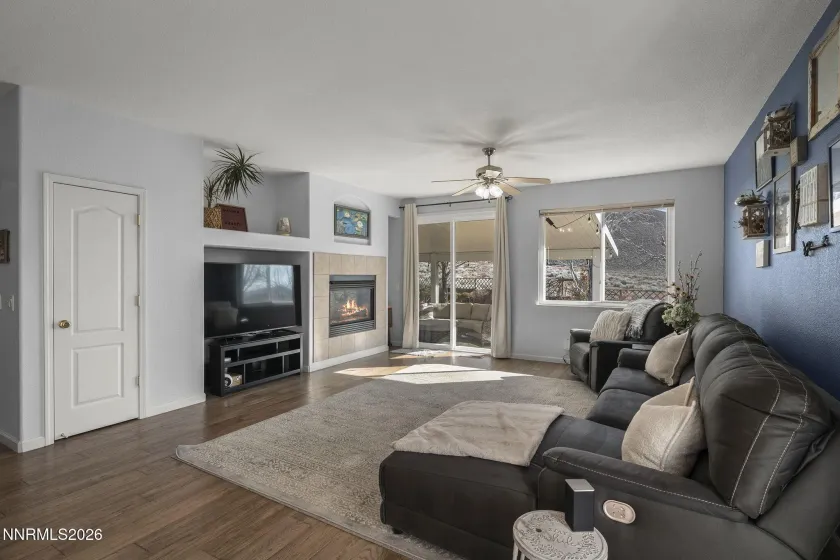 6120 Hidden Valley, Reno, Nevada 89502, 3 Bedrooms Bedrooms, ,2 BathroomsBathrooms,Residential,Residential,Hidden Valley,260001366