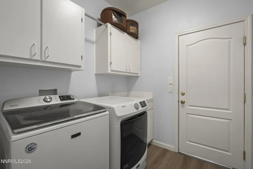 6120 Hidden Valley, Reno, Nevada 89502, 3 Bedrooms Bedrooms, ,2 BathroomsBathrooms,Residential,Residential,Hidden Valley,260001366