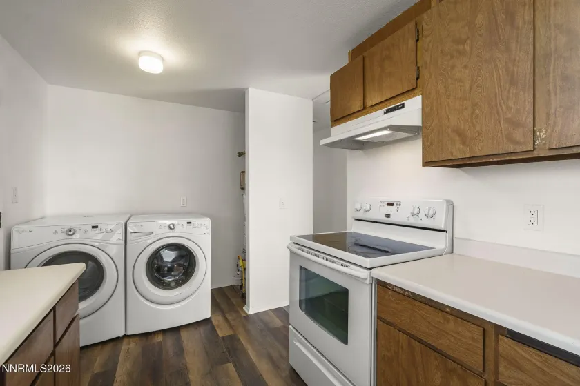 5725 Jim Denning, Sun Valley, Nevada 89433, 3 Bedrooms Bedrooms, ,2 BathroomsBathrooms,Residential,Residential,Jim Denning,260001364