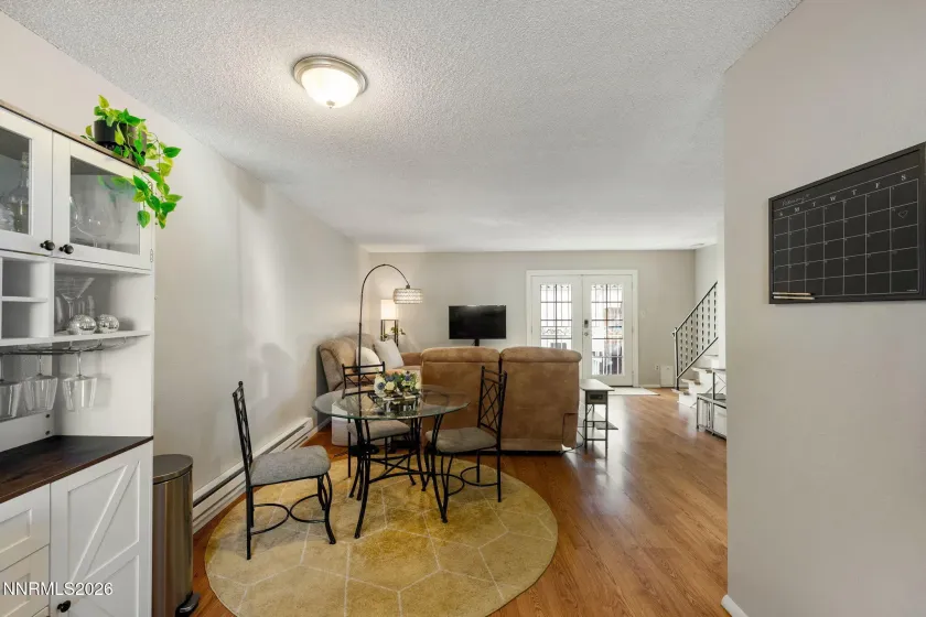 625 Smithridge Park, Reno, Nevada 89502, 2 Bedrooms Bedrooms, ,2 BathroomsBathrooms,Residential,Residential,Smithridge Park,260001363