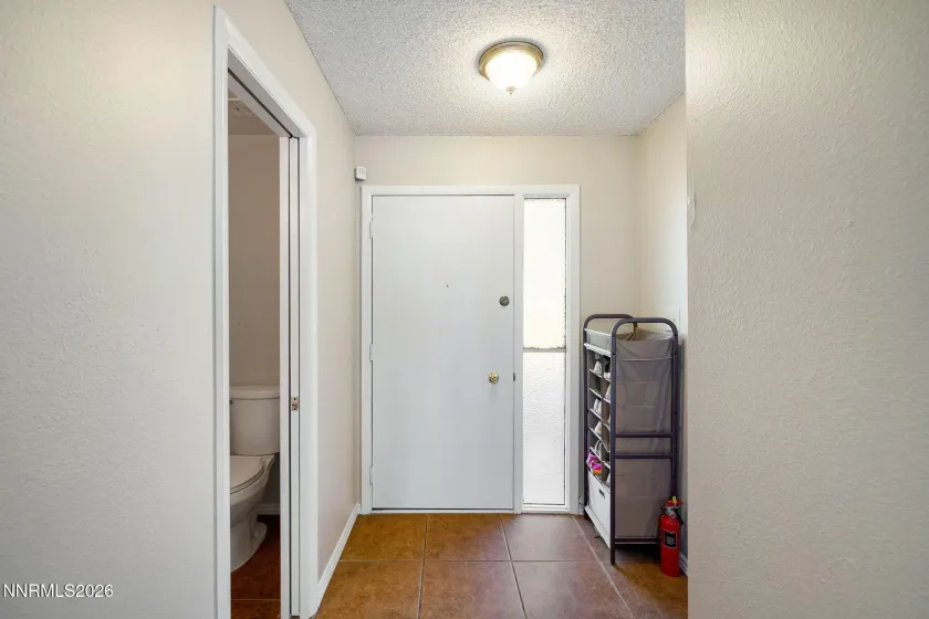 625 Smithridge Park, Reno, Nevada 89502, 2 Bedrooms Bedrooms, ,2 BathroomsBathrooms,Residential,Residential,Smithridge Park,260001363