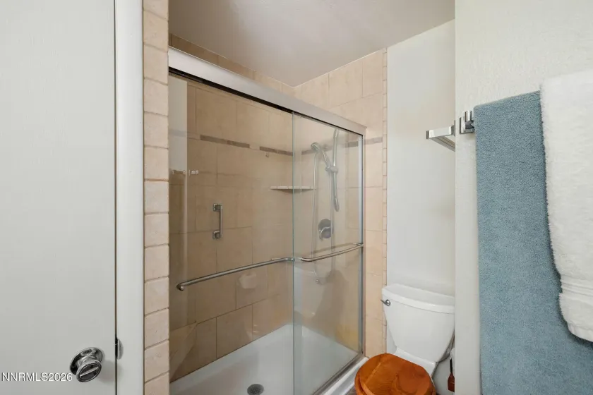 625 Smithridge Park, Reno, Nevada 89502, 2 Bedrooms Bedrooms, ,2 BathroomsBathrooms,Residential,Residential,Smithridge Park,260001363