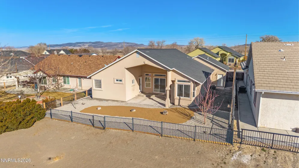560 Wedge, Fernley, Nevada 89408, 3 Bedrooms Bedrooms, ,2 BathroomsBathrooms,Residential,Residential,Wedge,260001368