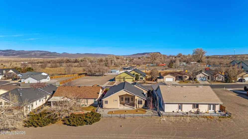 560 Wedge, Fernley, Nevada 89408, 3 Bedrooms Bedrooms, ,2 BathroomsBathrooms,Residential,Residential,Wedge,260001368