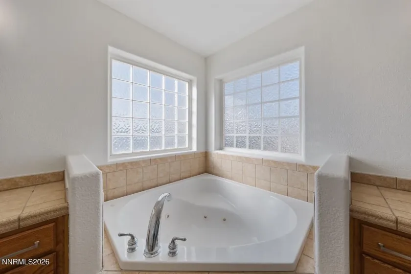 560 Wedge, Fernley, Nevada 89408, 3 Bedrooms Bedrooms, ,2 BathroomsBathrooms,Residential,Residential,Wedge,260001368