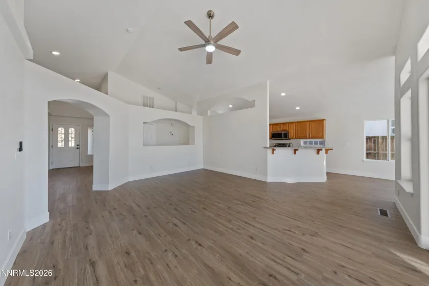 560 Wedge, Fernley, Nevada 89408, 3 Bedrooms Bedrooms, ,2 BathroomsBathrooms,Residential,Residential,Wedge,260001368