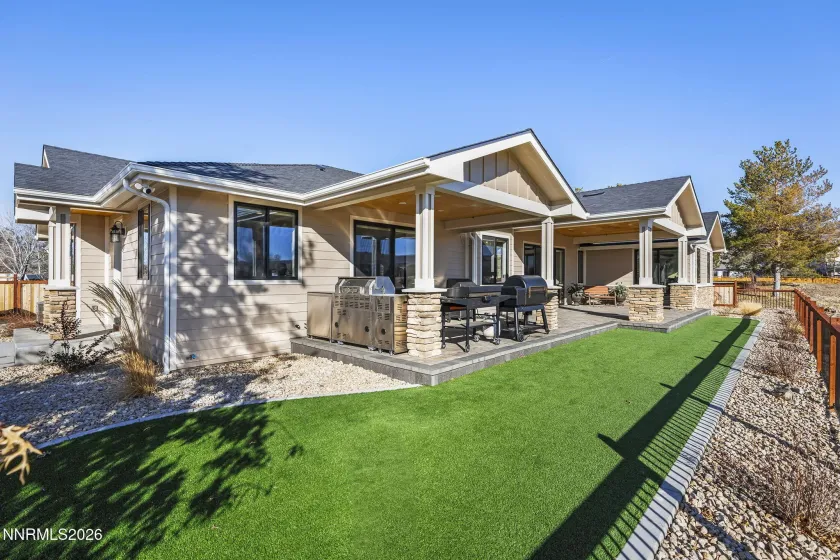 7201 Silver King, Sparks, Nevada 89436, 4 Bedrooms Bedrooms, ,4 BathroomsBathrooms,Residential,Residential,Silver King,260001369