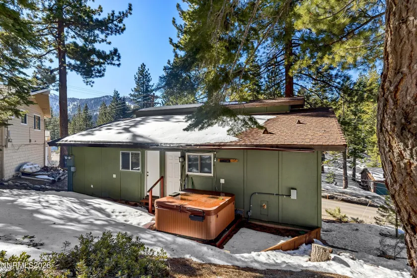 219 Benjamin, Stateline, Nevada 89449, 1 Bedroom Bedrooms, ,1 BathroomBathrooms,Residential,Residential,Benjamin,260001371