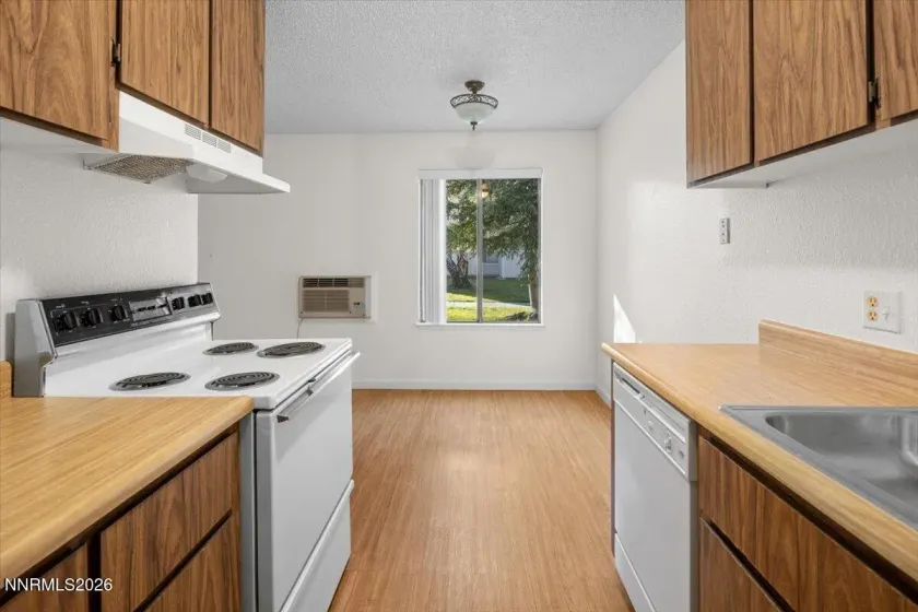 400 Saliman, Carson City, Nevada 89701, 1 Bedroom Bedrooms, ,1 BathroomBathrooms,Residential,Residential,Saliman,260001394