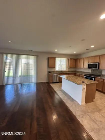 2248 Musselshell, Sparks, Nevada 89436, 4 Bedrooms Bedrooms, ,3 BathroomsBathrooms,Residential,Residential,Musselshell,250054881