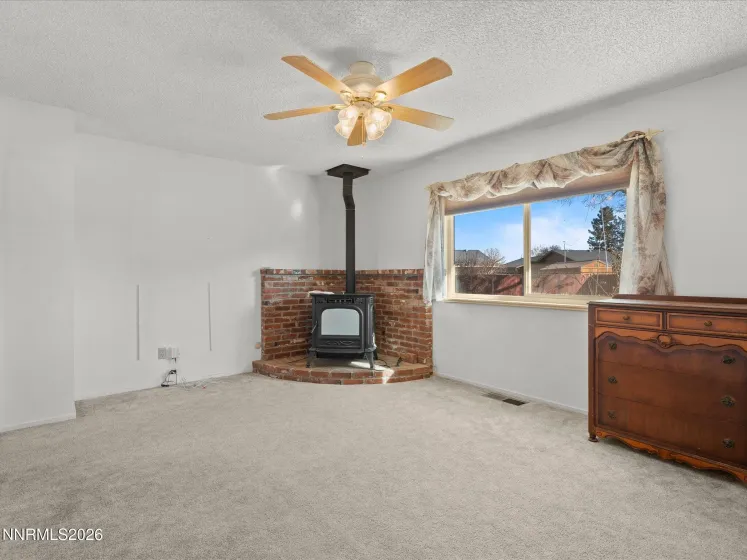 965 Westerlund, Fernley, Nevada 89408, 4 Bedrooms Bedrooms, ,3 BathroomsBathrooms,Residential,Residential,Westerlund,260001400