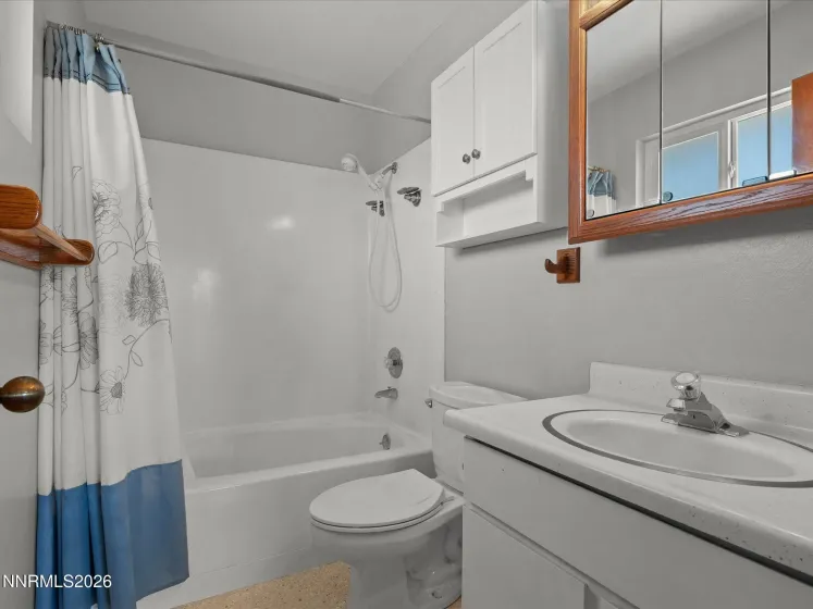 965 Westerlund, Fernley, Nevada 89408, 4 Bedrooms Bedrooms, ,3 BathroomsBathrooms,Residential,Residential,Westerlund,260001400