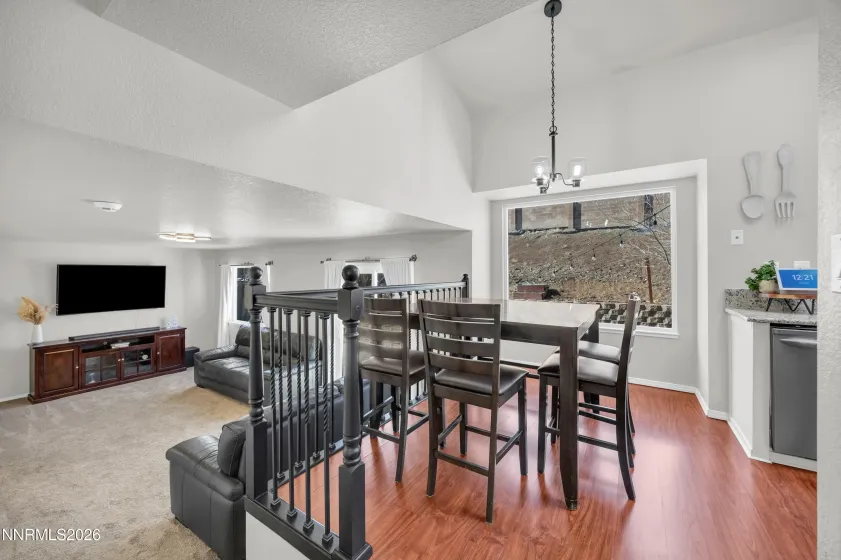 7275 Lindsey, Sparks, Nevada 89436, 3 Bedrooms Bedrooms, ,3 BathroomsBathrooms,Residential,Residential,Lindsey,260001404