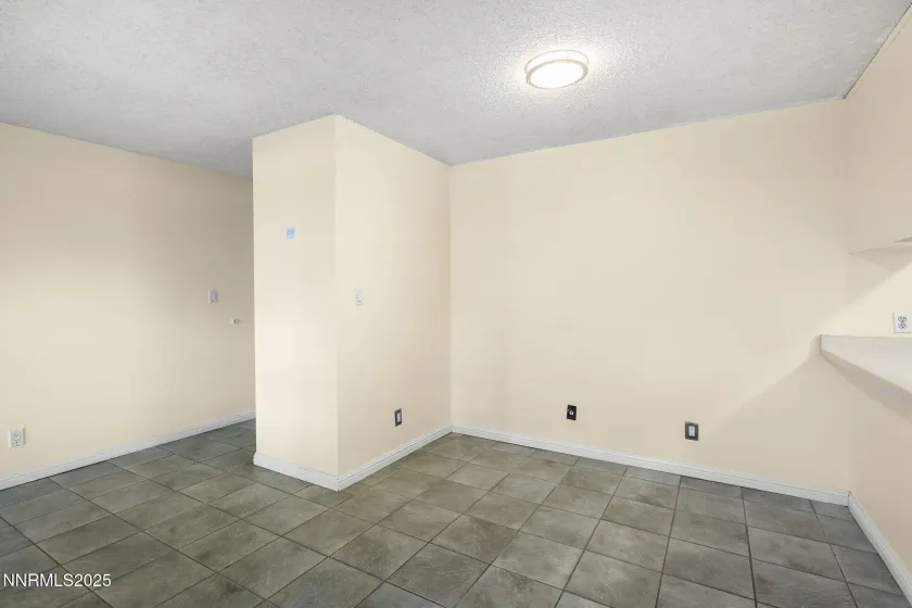 2450 Lymbery, Reno, Nevada 89509, 2 Bedrooms Bedrooms, ,1 BathroomBathrooms,Residential,Residential,Lymbery,250053929