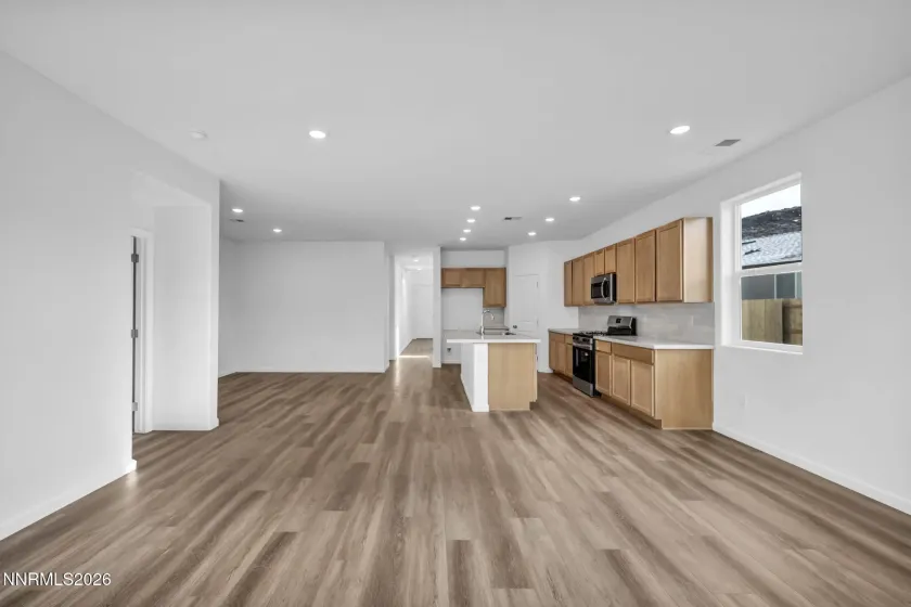 690 Patrician, Reno, Nevada 89506, 4 Bedrooms Bedrooms, ,3 BathroomsBathrooms,Residential,Residential,Patrician,260001406