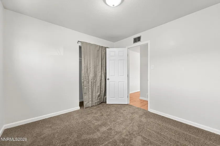 14 Greenbrae, Sparks, Nevada 89431, 3 Bedrooms Bedrooms, ,1 BathroomBathrooms,Residential,Residential,Greenbrae,260001408