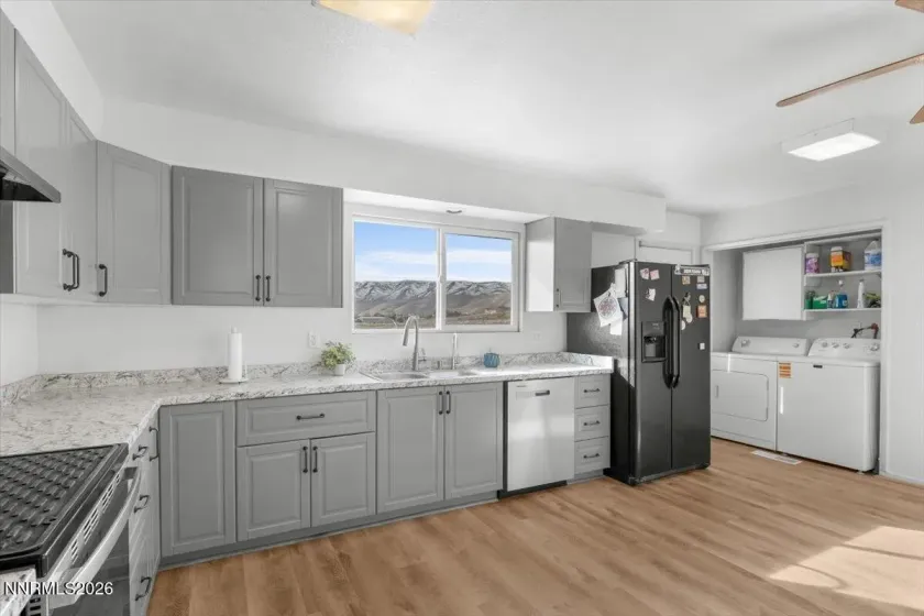 10160 Manassas, Reno, Nevada 89508, 4 Bedrooms Bedrooms, ,2 BathroomsBathrooms,Residential,Residential,Manassas,260001410