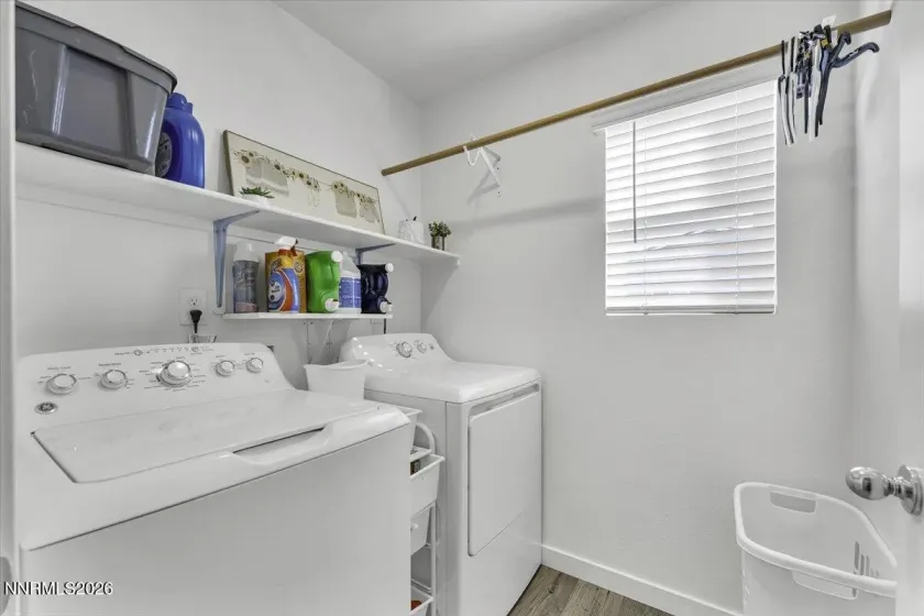 504 Winter Sky, Reno, Nevada 89506, 4 Bedrooms Bedrooms, ,3 BathroomsBathrooms,Residential,Residential,Winter Sky,260001382