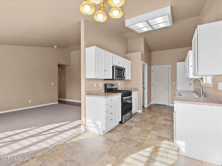 638 Brook, Fernley, Nevada 89408, 3 Bedrooms Bedrooms, ,2 BathroomsBathrooms,Residential,Residential,Brook,260001383