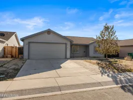 638 Brook, Fernley, Nevada 89408, 3 Bedrooms Bedrooms, ,2 BathroomsBathrooms,Residential,Residential,Brook,260001383
