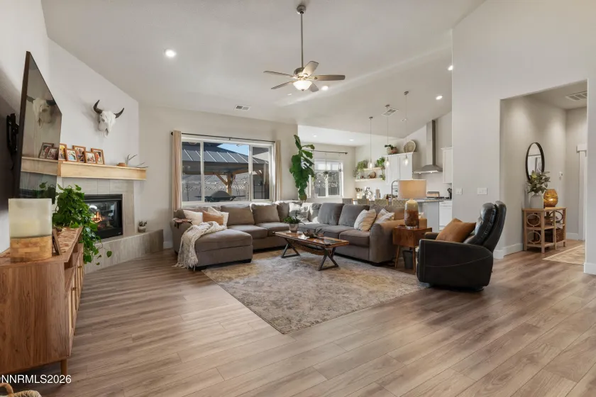 313 San Roma, Dayton, Nevada 89403, 4 Bedrooms Bedrooms, ,4 BathroomsBathrooms,Residential,Residential,San Roma,260001385