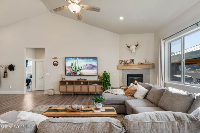 313 San Roma, Dayton, Nevada 89403, 4 Bedrooms Bedrooms, ,4 BathroomsBathrooms,Residential,Residential,San Roma,260001385