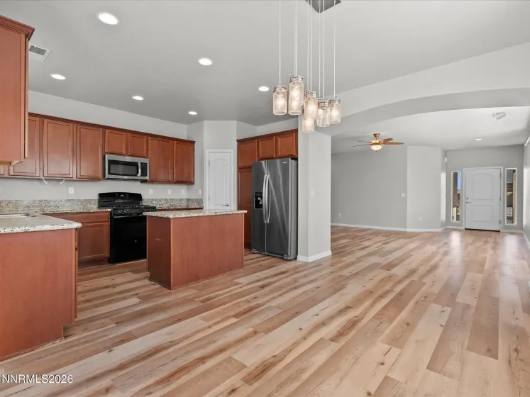 143 Walnut, Fernley, Nevada 89408, 3 Bedrooms Bedrooms, ,2 BathroomsBathrooms,Residential,Residential,Walnut,260001388