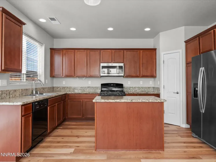 143 Walnut, Fernley, Nevada 89408, 3 Bedrooms Bedrooms, ,2 BathroomsBathrooms,Residential,Residential,Walnut,260001388