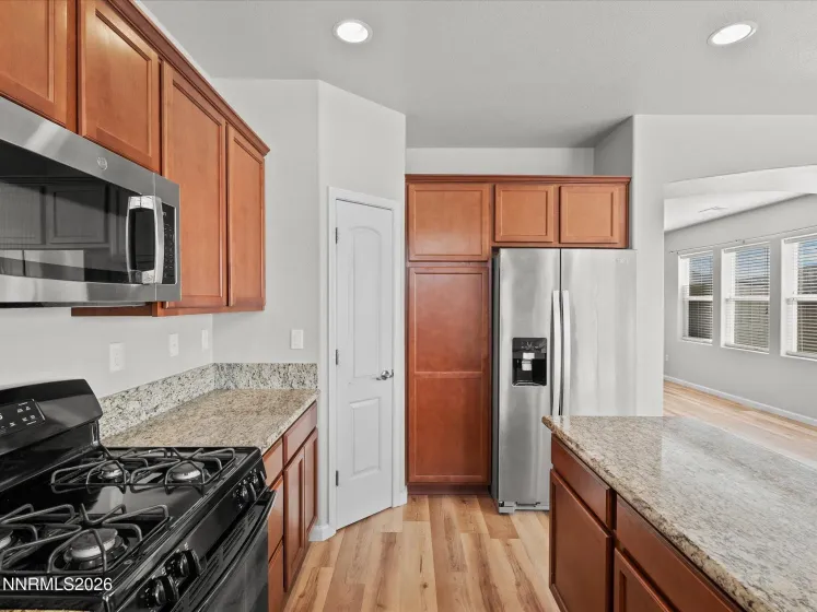 143 Walnut, Fernley, Nevada 89408, 3 Bedrooms Bedrooms, ,2 BathroomsBathrooms,Residential,Residential,Walnut,260001388