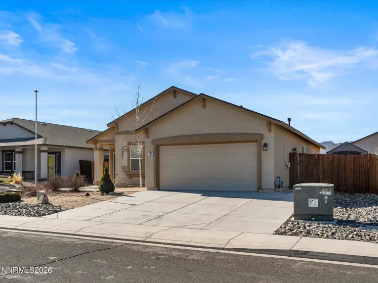 143 Walnut, Fernley, Nevada 89408, 3 Bedrooms Bedrooms, ,2 BathroomsBathrooms,Residential,Residential,Walnut,260001388