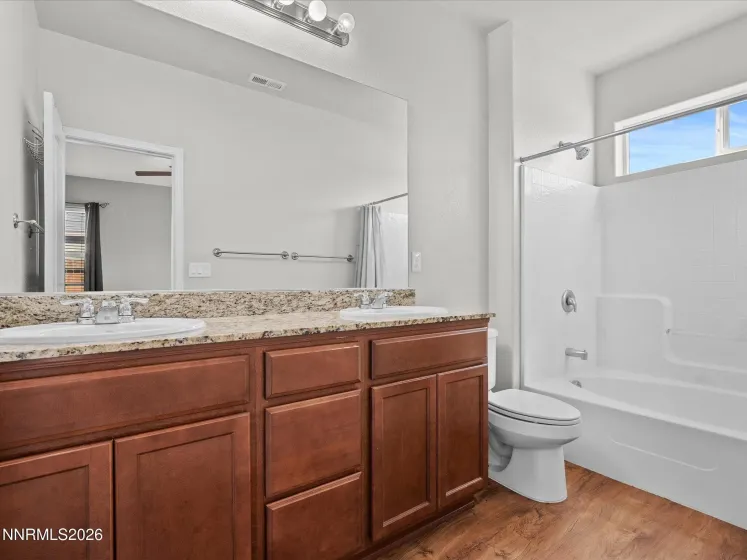 143 Walnut, Fernley, Nevada 89408, 3 Bedrooms Bedrooms, ,2 BathroomsBathrooms,Residential,Residential,Walnut,260001388