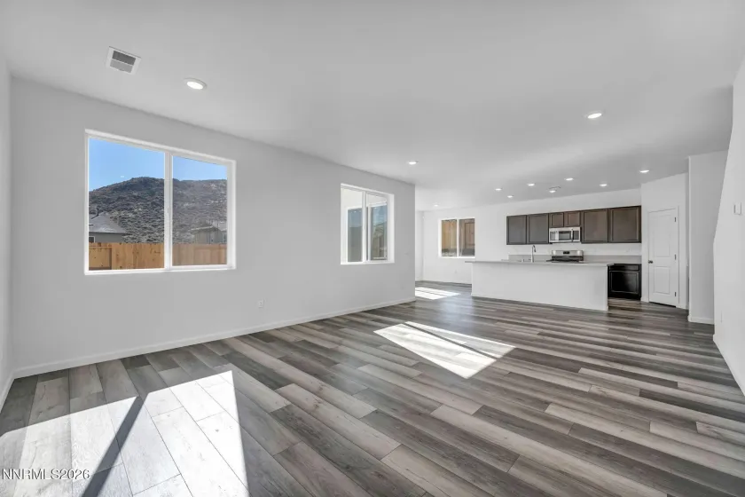 645 Patrician, Reno, Nevada 89506, 3 Bedrooms Bedrooms, ,3 BathroomsBathrooms,Residential,Residential,Patrician,260001387