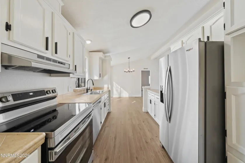 144 Cercle De La Cerese, Sparks, Nevada 89434, 3 Bedrooms Bedrooms, ,2 BathroomsBathrooms,Residential,Residential,Cercle De La Cerese,260001386