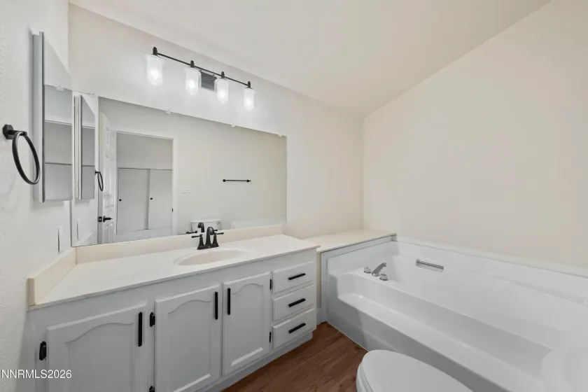 144 Cercle De La Cerese, Sparks, Nevada 89434, 3 Bedrooms Bedrooms, ,2 BathroomsBathrooms,Residential,Residential,Cercle De La Cerese,260001386