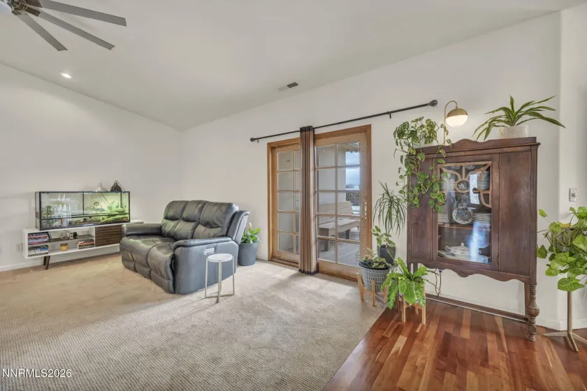 421 Silver Star, Yerington, Nevada 89447, 4 Bedrooms Bedrooms, ,3 BathroomsBathrooms,Residential,Residential,Silver Star,260001390