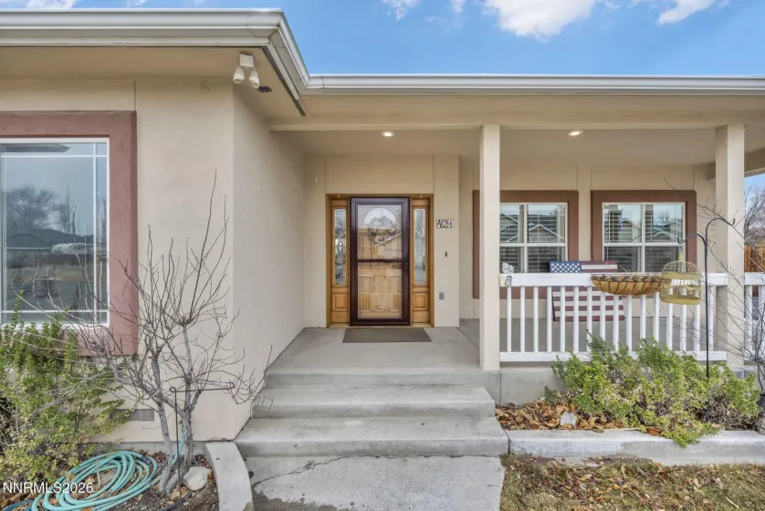 421 Silver Star, Yerington, Nevada 89447, 4 Bedrooms Bedrooms, ,3 BathroomsBathrooms,Residential,Residential,Silver Star,260001390