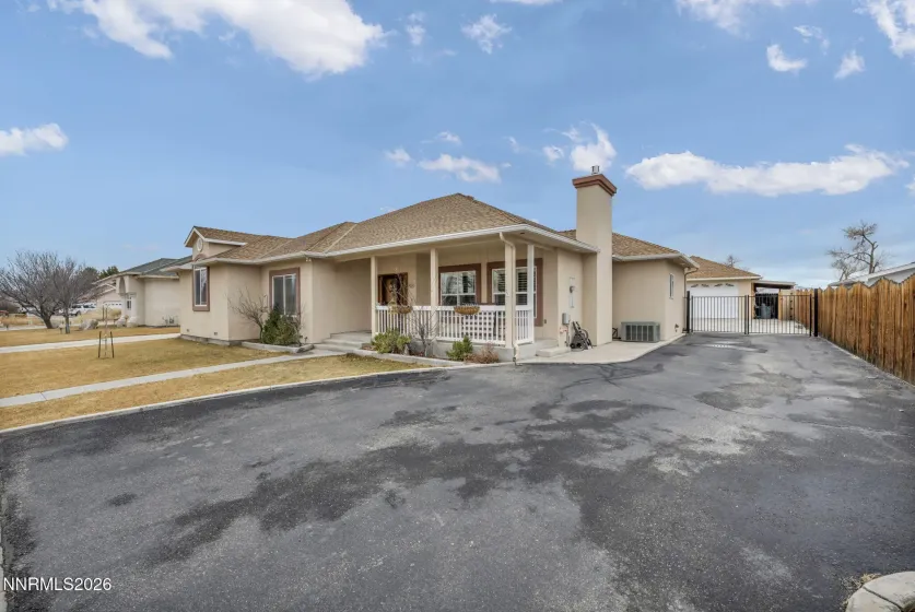 421 Silver Star, Yerington, Nevada 89447, 4 Bedrooms Bedrooms, ,3 BathroomsBathrooms,Residential,Residential,Silver Star,260001390