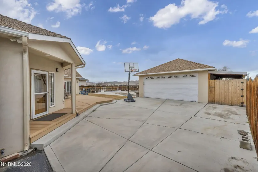 421 Silver Star, Yerington, Nevada 89447, 4 Bedrooms Bedrooms, ,3 BathroomsBathrooms,Residential,Residential,Silver Star,260001390