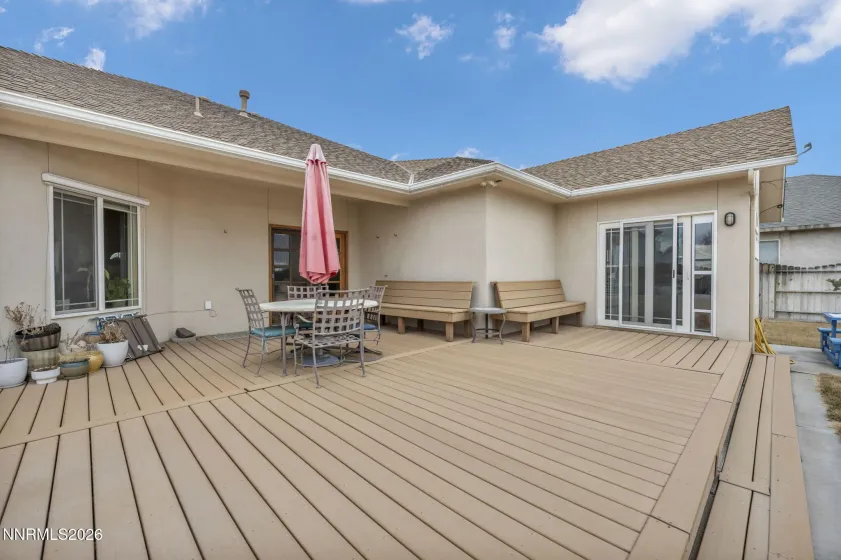 421 Silver Star, Yerington, Nevada 89447, 4 Bedrooms Bedrooms, ,3 BathroomsBathrooms,Residential,Residential,Silver Star,260001390