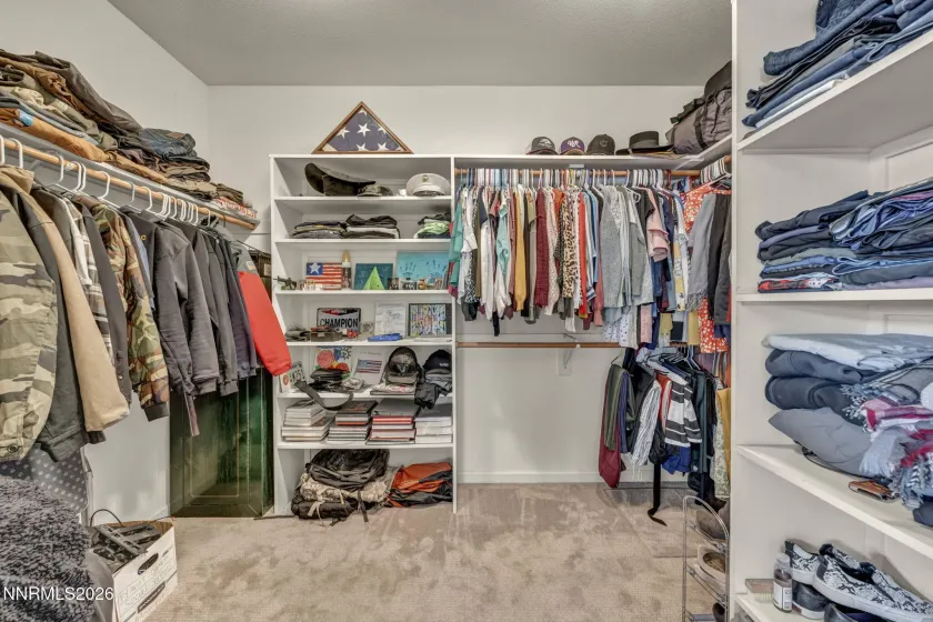 421 Silver Star, Yerington, Nevada 89447, 4 Bedrooms Bedrooms, ,3 BathroomsBathrooms,Residential,Residential,Silver Star,260001390