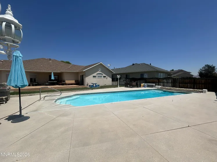 421 Silver Star, Yerington, Nevada 89447, 4 Bedrooms Bedrooms, ,3 BathroomsBathrooms,Residential,Residential,Silver Star,260001390