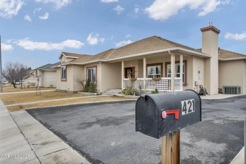 421 Silver Star, Yerington, Nevada 89447, 4 Bedrooms Bedrooms, ,3 BathroomsBathrooms,Residential,Residential,Silver Star,260001390
