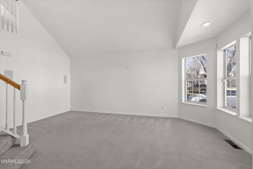 2575 Garfield, Sparks, Nevada 89431, 3 Bedrooms Bedrooms, ,2 BathroomsBathrooms,Residential,Residential,Garfield,260001411