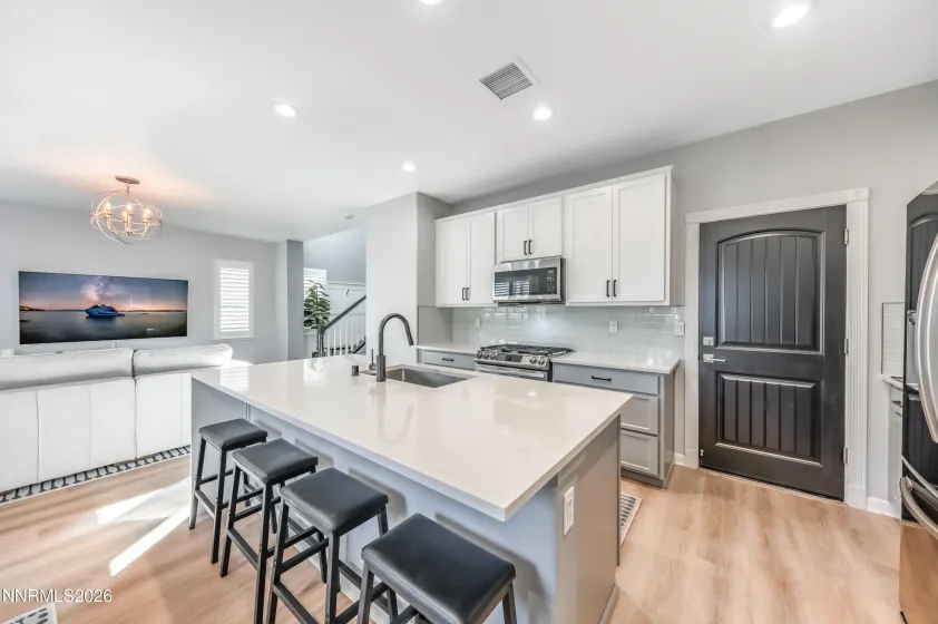 9530 Vikingholm, Reno, Nevada 89521, 4 Bedrooms Bedrooms, ,3 BathroomsBathrooms,Residential,Residential,Vikingholm,260001419