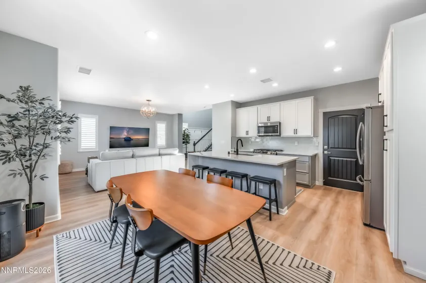 9530 Vikingholm, Reno, Nevada 89521, 4 Bedrooms Bedrooms, ,3 BathroomsBathrooms,Residential,Residential,Vikingholm,260001419