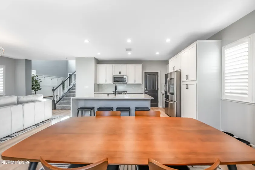 9530 Vikingholm, Reno, Nevada 89521, 4 Bedrooms Bedrooms, ,3 BathroomsBathrooms,Residential,Residential,Vikingholm,260001419